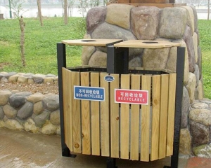 双山区防腐木垃圾箱